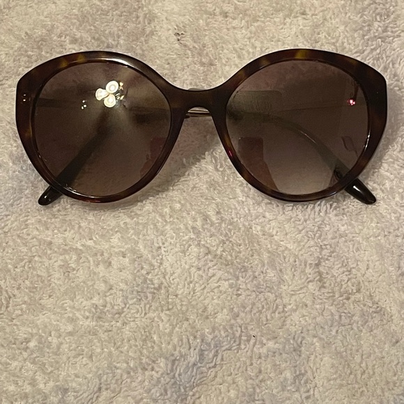 🌟Authentic Prada Sunglasses 🌟 - Picture 1 of 6